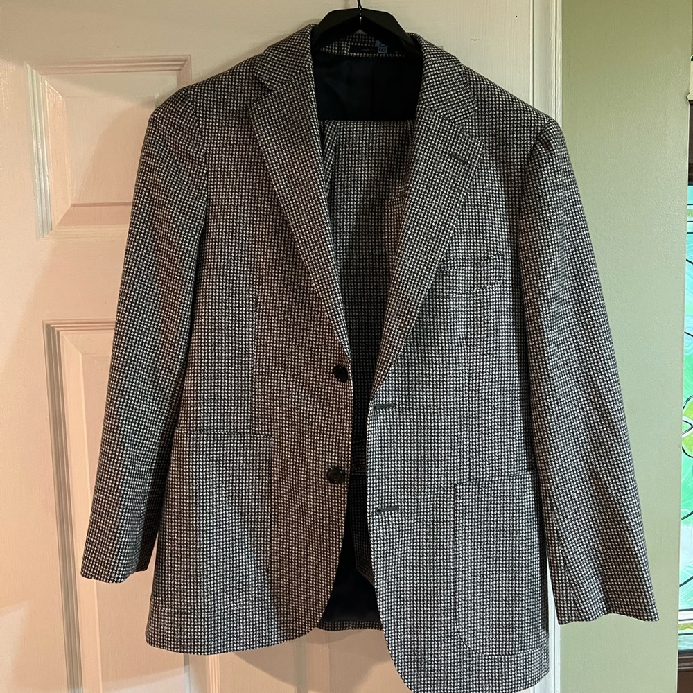 Suitsupply Black and White Checkered Blazer